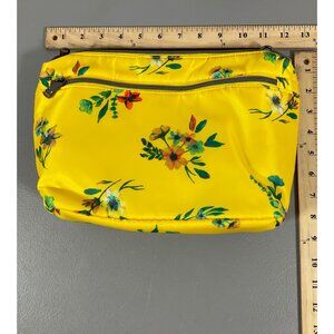 Lug Flare 2 Unisex Crossbody Quilted Wallet - Adjustable Strap, Magnetic & Zip C